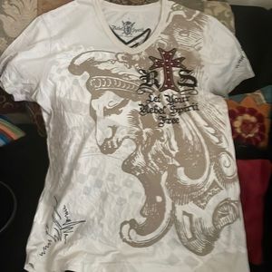 Vintage Rebel Spirit V neck Shirt